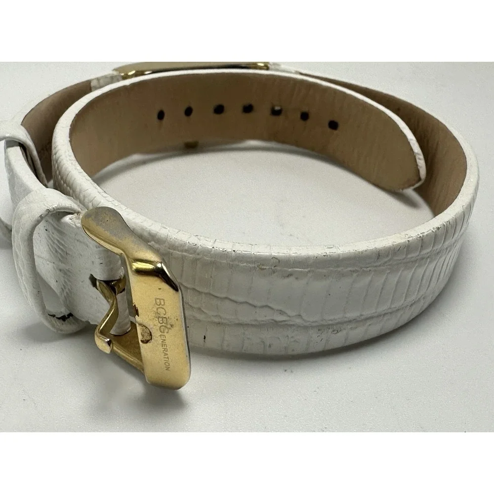 BCBGeneration Ladies Wrap Watch New Battery 17MM White‎ Leather Band S94
